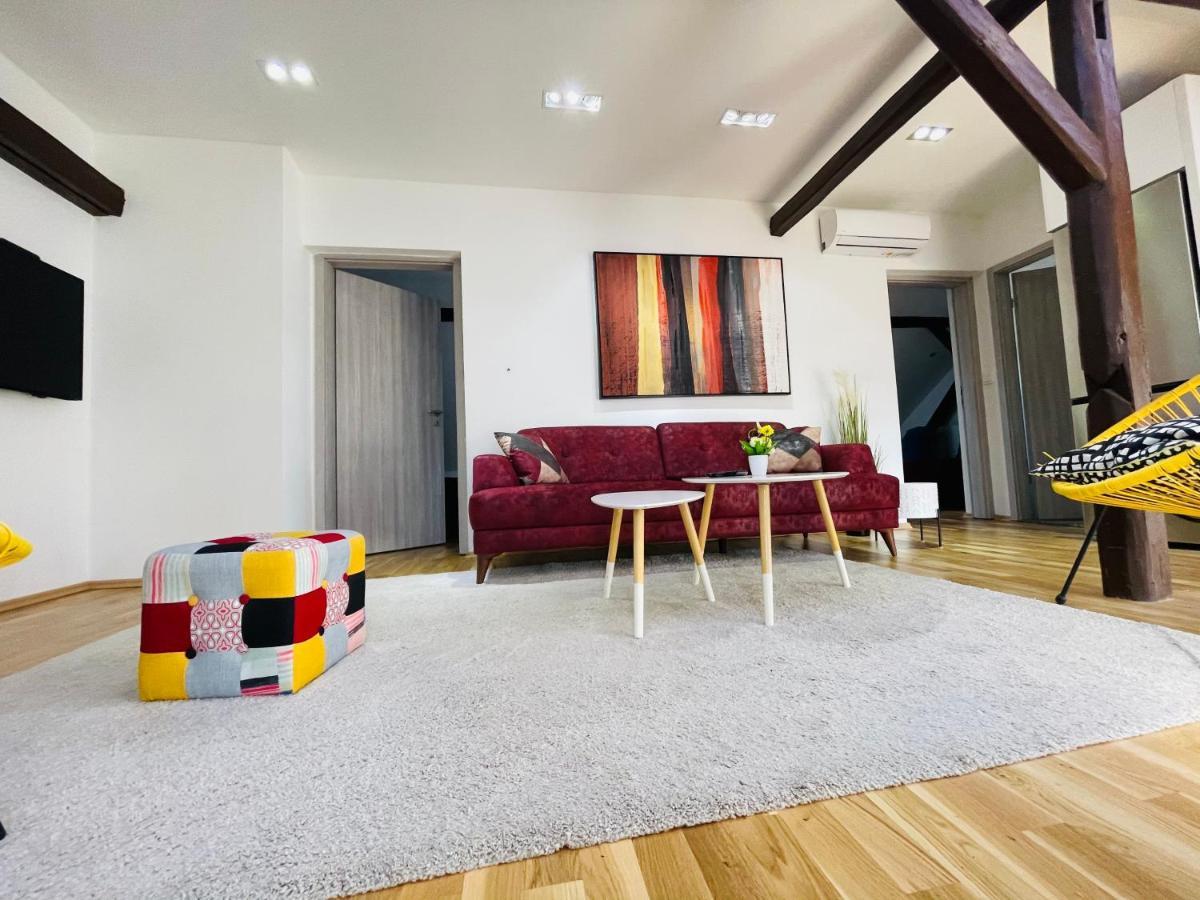 Violet Apartment By Alex Rafael ซาเกร็บ ภายนอก รูปภาพ